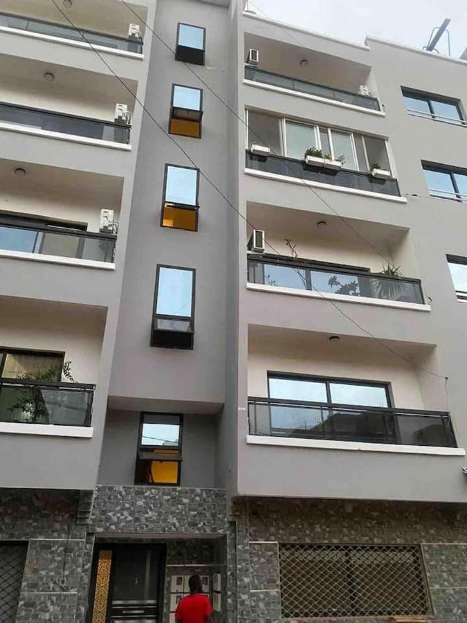 Room In Apartment - Quiet Room In Residence No69 Dakar Exterior photo